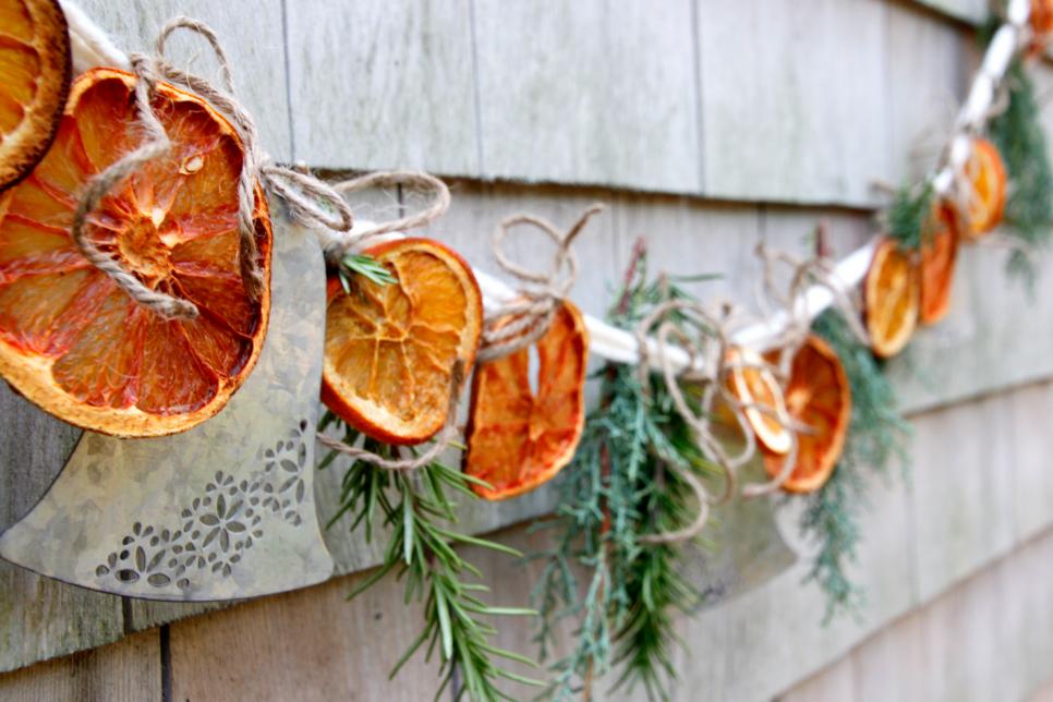 25 Fun Christmas Decor Ideas - Citrus