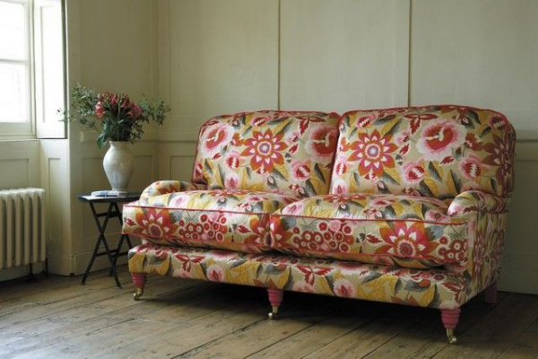 May Flowers: Tasteful, Timely Florals for Spring - Sofa